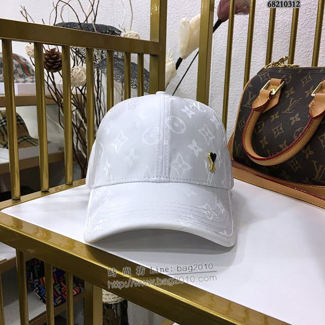 LV男女同款帽子 路易威登絲綿愛心經典印花鴨舌帽棒球帽  mm1399